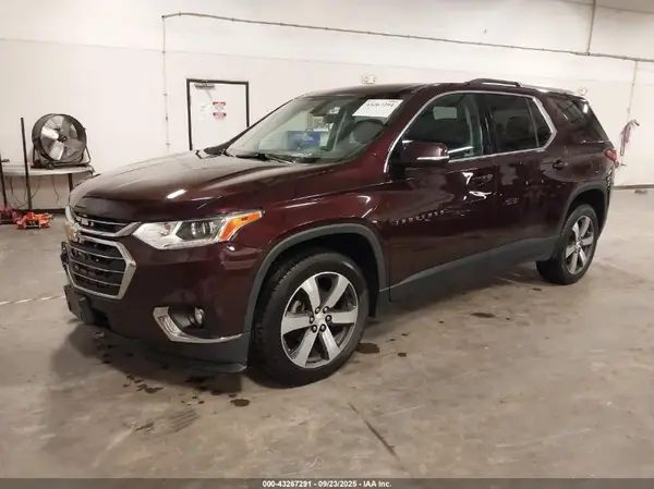 1GNEVHKW7JJ184038 2018 CHEVROLET TRAVERSE - Image 2