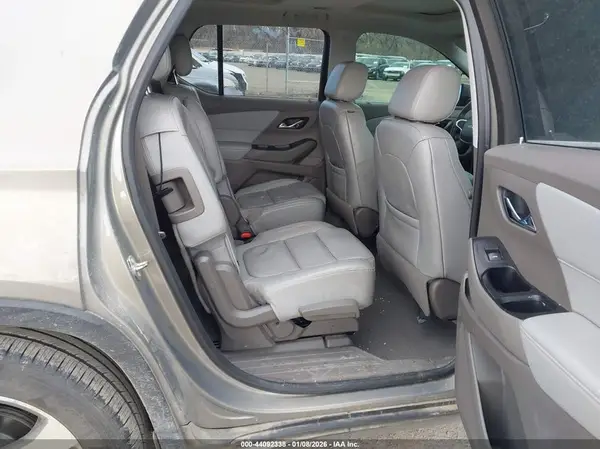 1GNEVHKW7JJ201775 2018 CHEVROLET TRAVERSE - Image 8