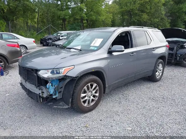 1GNEVHKW7KJ237158 2019 CHEVROLET TRAVERSE - Image 2