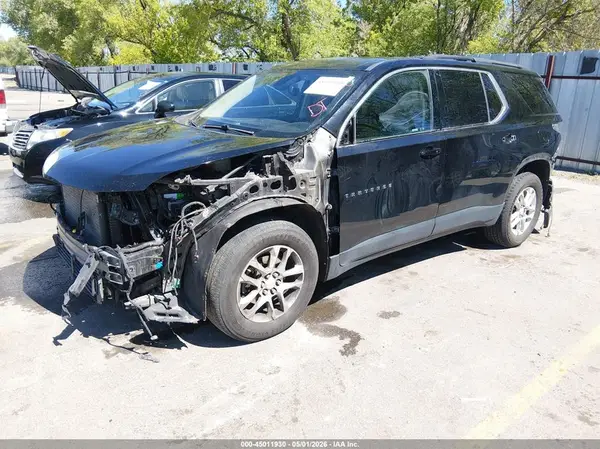 1GNEVHKW7KJ257099 2019 CHEVROLET TRAVERSE - Image 2