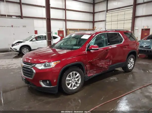1GNEVHKW7KJ267809 2019 CHEVROLET TRAVERSE - Image 2