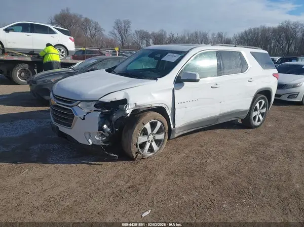 1GNEVHKW7KJ279961 2019 CHEVROLET TRAVERSE - Image 2