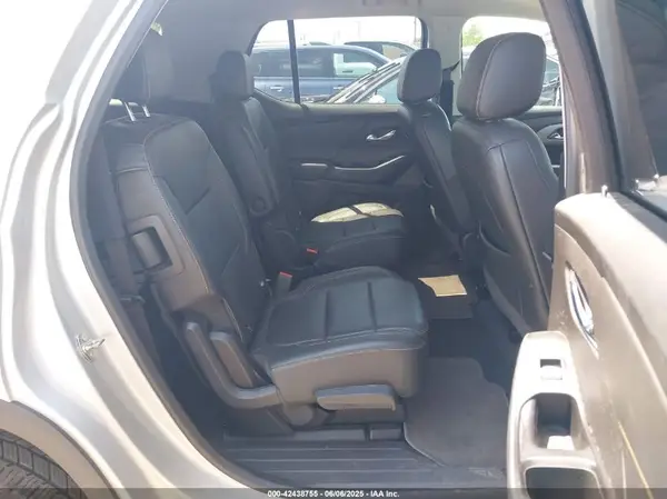 1GNEVHKW7KJ304308 2019 CHEVROLET TRAVERSE - Image 8