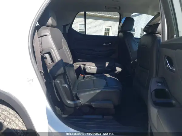 1GNEVHKW7KJ311243 2019 CHEVROLET TRAVERSE - Image 8
