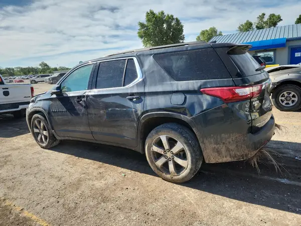 1GNEVHKW7LJ126935 2020 CHEVROLET TRAVERSE - Image 2