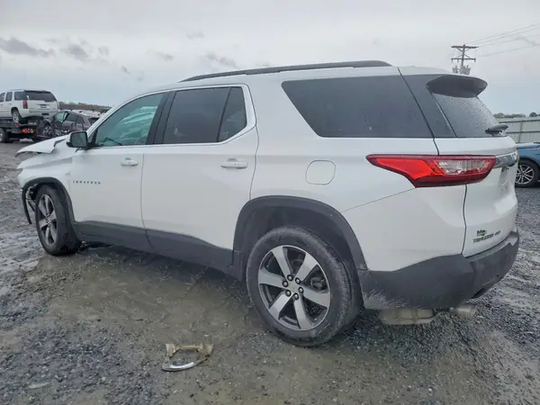 1GNEVHKW7LJ138101 2020 CHEVROLET TRAVERSE - Image 2