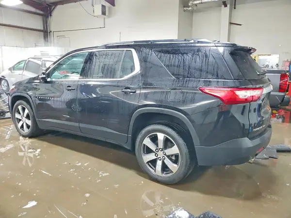 1GNEVHKW7LJ178033 2020 CHEVROLET TRAVERSE - Image 2