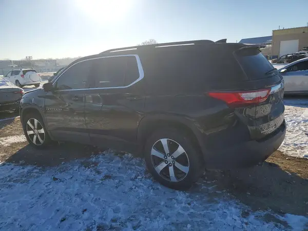 1GNEVHKW7LJ204954 2020 CHEVROLET TRAVERSE - Image 2