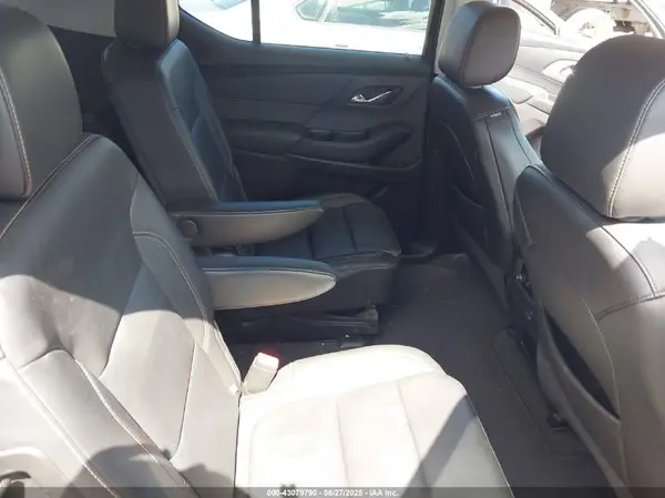 1GNEVHKW7MJ106833 2021 CHEVROLET TRAVERSE - Image 8