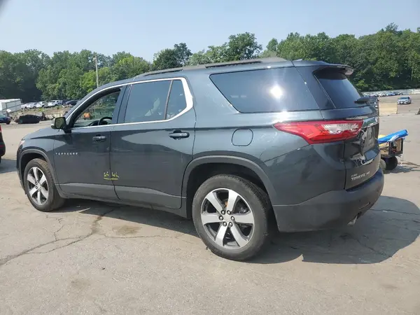 1GNEVHKW7MJ160472 2021 CHEVROLET TRAVERSE - Image 2