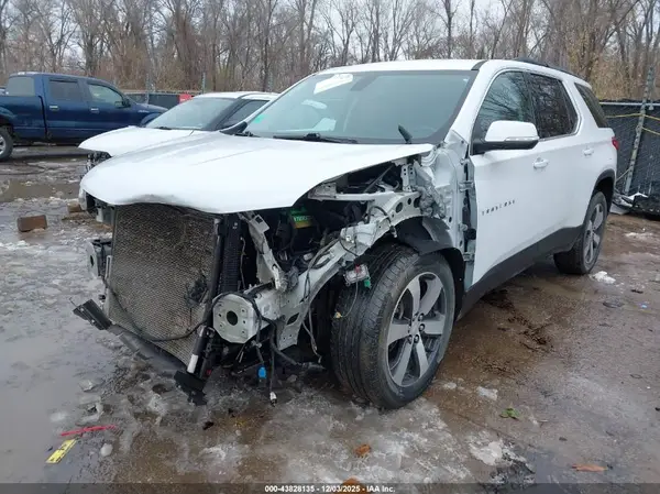 1GNEVHKW7MJ213896 2021 CHEVROLET TRAVERSE - Image 2