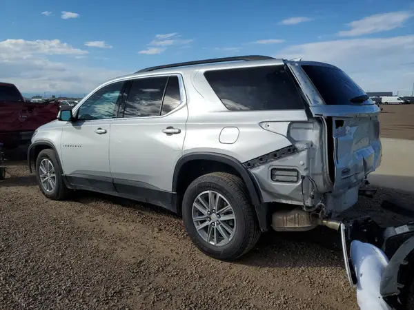 1GNEVHKW7NJ112858 2022 CHEVROLET TRAVERSE - Image 2