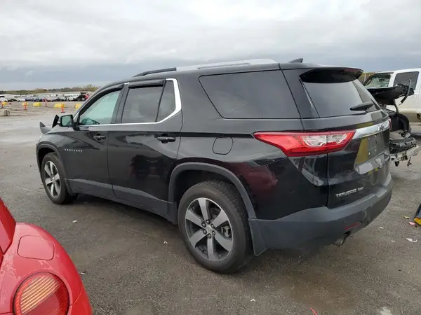 1GNEVHKW8JJ127363 2018 CHEVROLET TRAVERSE - Image 2