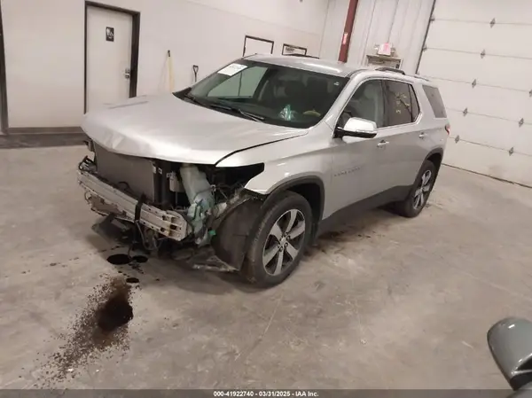 1GNEVHKW8JJ134684 2018 CHEVROLET TRAVERSE - Image 2