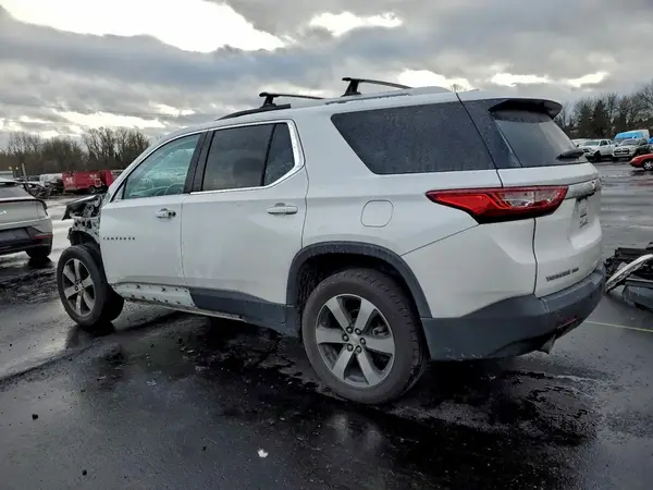 1GNEVHKW8JJ162162 2018 CHEVROLET TRAVERSE - Image 2