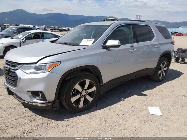 1GNEVHKW8JJ190592 2018 CHEVROLET TRAVERSE - Image 2