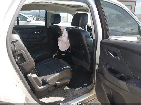 1GNEVHKW8JJ190592 2018 CHEVROLET TRAVERSE - Image 8
