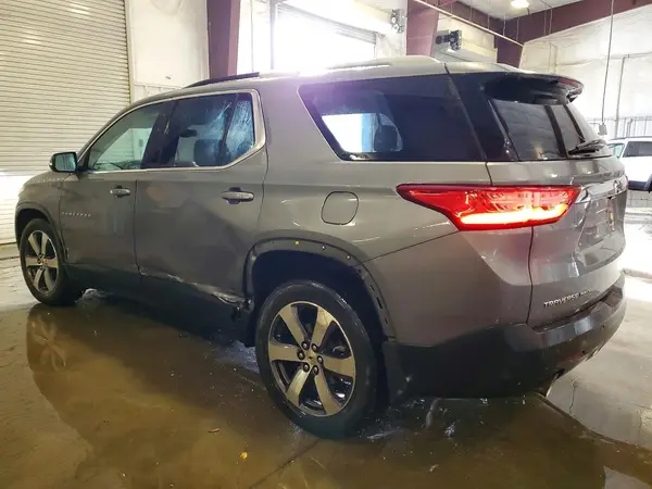 1GNEVHKW8JJ257000 2018 CHEVROLET TRAVERSE - Image 2