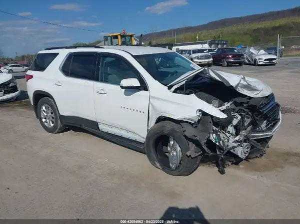 1GNEVHKW8KJ197737 2019 CHEVROLET TRAVERSE - Image 1