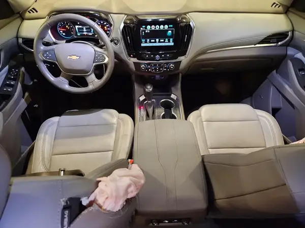 1GNEVHKW8KJ227299 2019 CHEVROLET TRAVERSE - Image 8