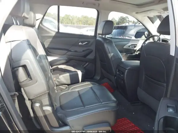 1GNEVHKW8KJ233538 2019 CHEVROLET TRAVERSE - Image 8