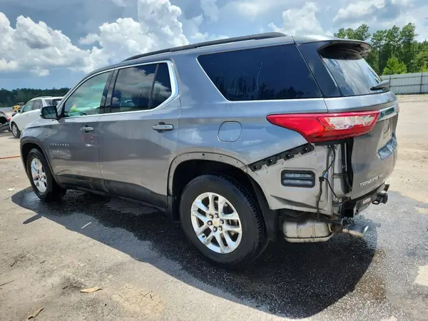 1GNEVHKW8KJ239260 2019 CHEVROLET TRAVERSE - Image 2