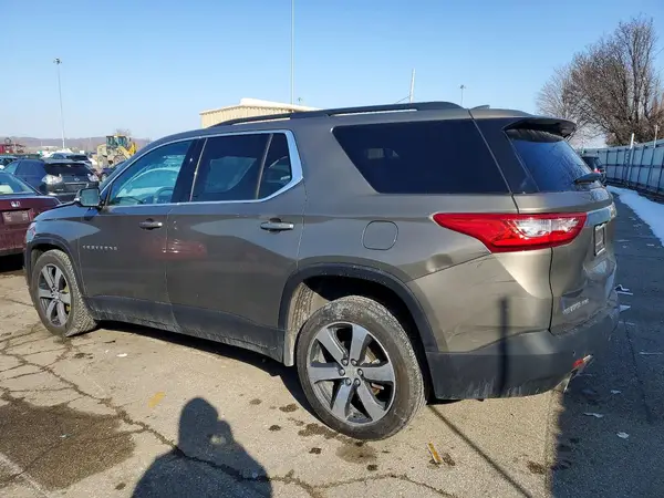 1GNEVHKW8LJ132923 2020 CHEVROLET TRAVERSE - Image 2