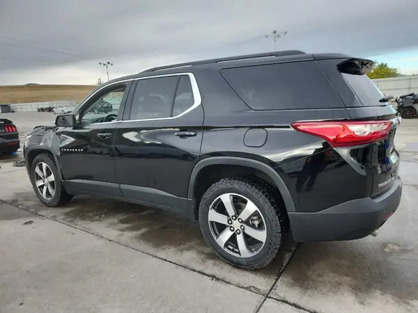 1GNEVHKW8LJ134753 2020 CHEVROLET TRAVERSE - Image 2