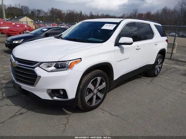 1GNEVHKW8MJ208366 2021 CHEVROLET TRAVERSE - Image 2