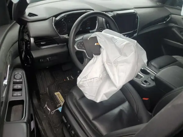 1GNEVHKW8PJ224393 2023 CHEVROLET TRAVERSE - Image 8