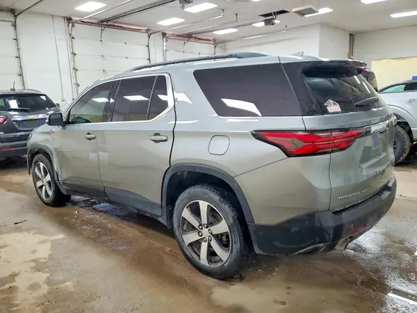 1GNEVHKW8PJ323683 2023 CHEVROLET TRAVERSE - Image 2
