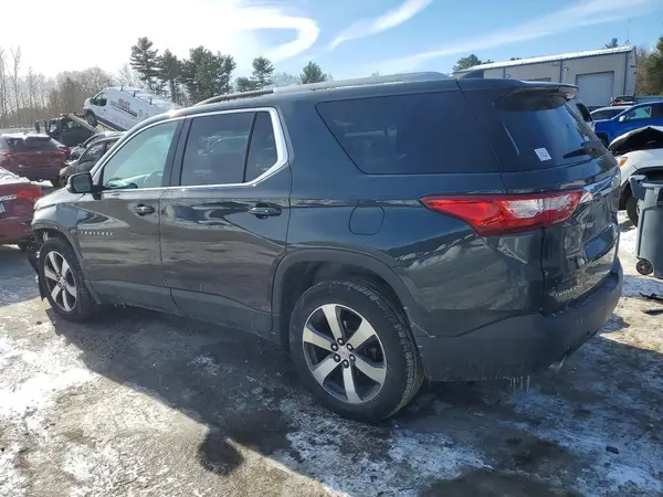 1GNEVHKW9JJ117666 2018 CHEVROLET TRAVERSE - Image 2