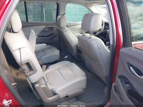 1GNEVHKW9JJ131115 2018 CHEVROLET TRAVERSE - Image 8