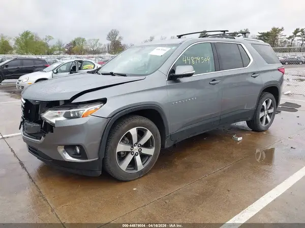 1GNEVHKW9JJ148139 2018 CHEVROLET TRAVERSE - Image 2