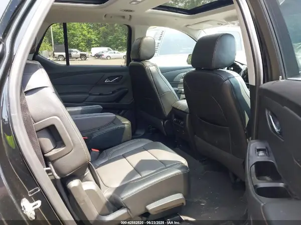 1GNEVHKW9JJ280947 2018 CHEVROLET TRAVERSE - Image 8