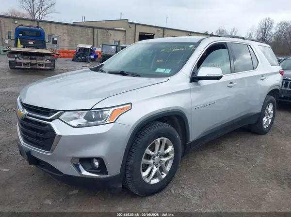 1GNEVHKW9KJ186066 2019 CHEVROLET TRAVERSE - Image 2