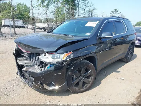 1GNEVHKW9KJ223049 2019 CHEVROLET TRAVERSE - Image 2
