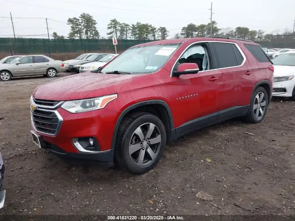 1GNEVHKW9LJ158673 2020 CHEVROLET TRAVERSE - Image 2