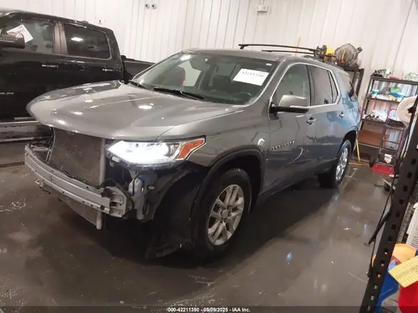1GNEVHKW9LJ176834 2020 CHEVROLET TRAVERSE - Image 2