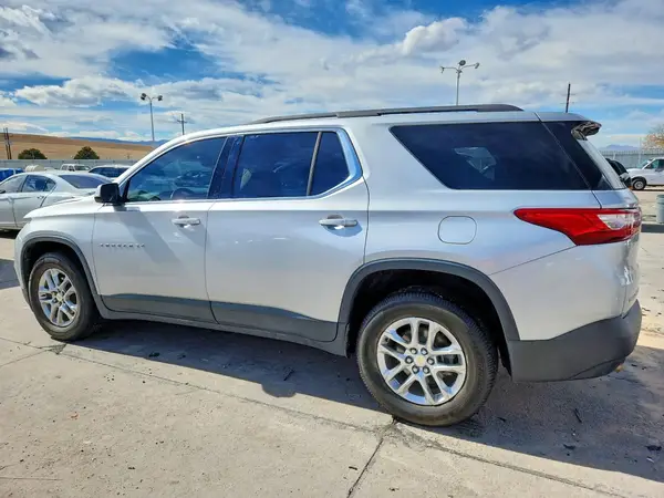 1GNEVHKW9LJ226423 2020 CHEVROLET TRAVERSE - Image 2