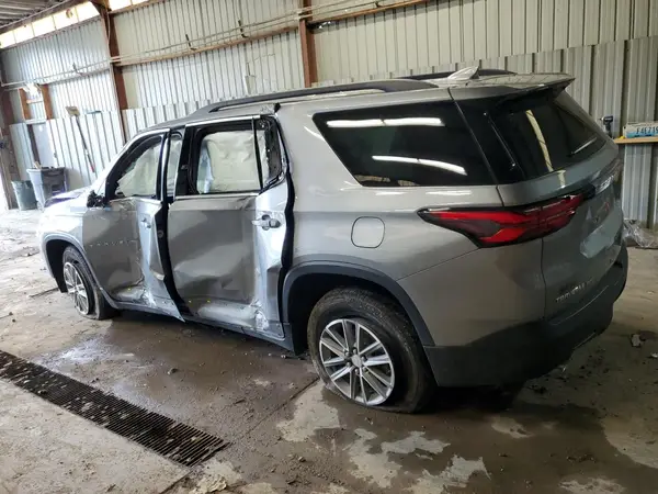 1GNEVHKW9PJ111536 2023 CHEVROLET TRAVERSE - Image 2