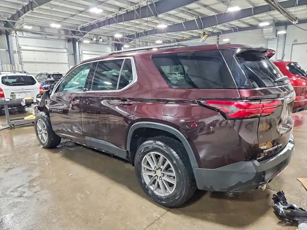 1GNEVHKW9PJ196944 2023 CHEVROLET TRAVERSE - Image 2
