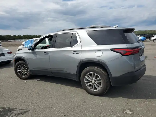 1GNEVHKW9PJ210874 2023 CHEVROLET TRAVERSE - Image 2