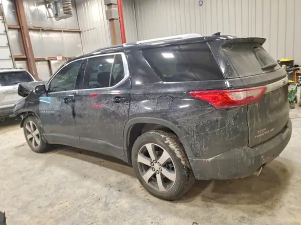 1GNEVHKWXJJ100830 2018 CHEVROLET TRAVERSE - Image 2