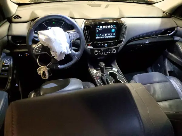 1GNEVHKWXJJ100830 2018 CHEVROLET TRAVERSE - Image 8