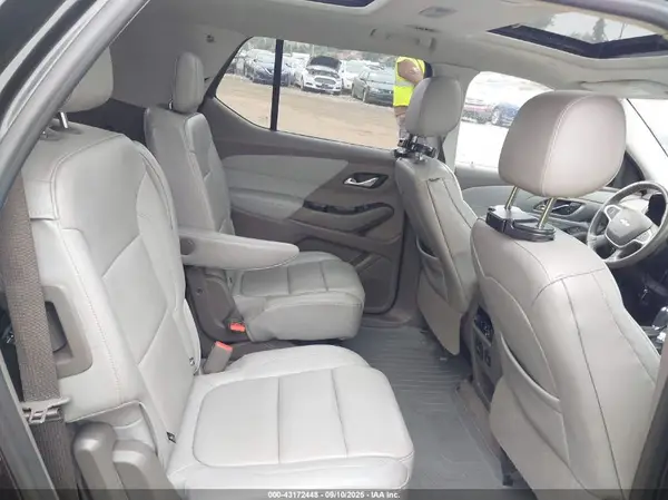 1GNEVHKWXJJ157299 2018 CHEVROLET TRAVERSE - Image 8