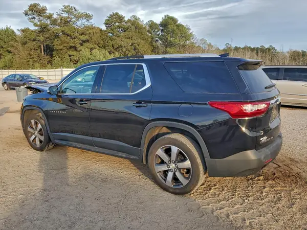 1GNEVHKWXJJ158758 2018 CHEVROLET TRAVERSE - Image 2