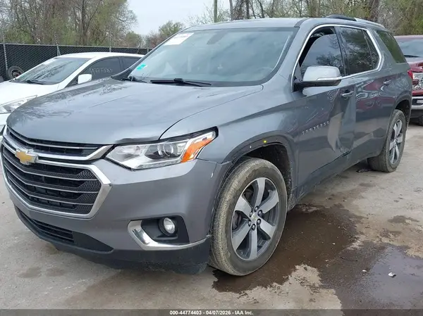 1GNEVHKWXJJ168447 2018 CHEVROLET TRAVERSE - Image 2