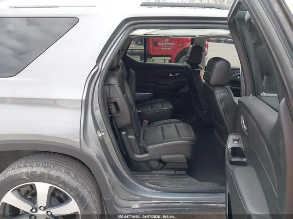 1GNEVHKWXJJ168447 2018 CHEVROLET TRAVERSE - Image 8