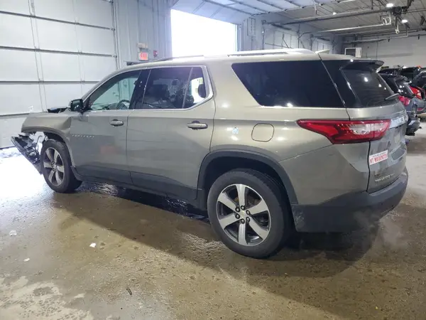 1GNEVHKWXJJ193817 2018 CHEVROLET TRAVERSE - Image 2